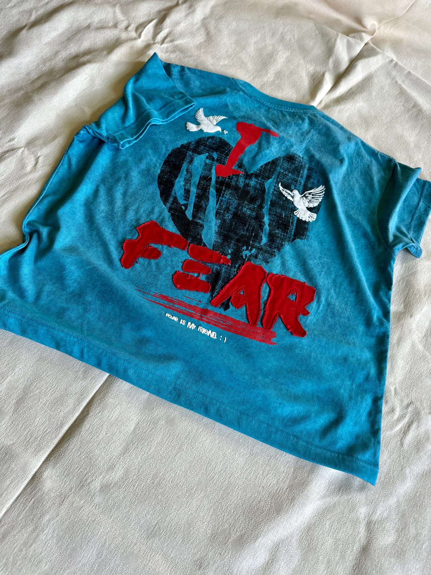 LOVE IS FEAR HEAVYWEIGHT TEE